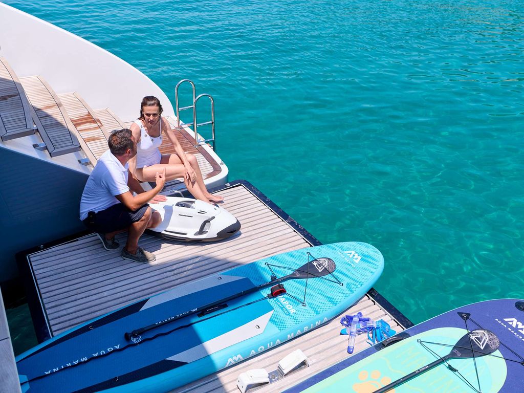 ABOVE & BEYOND - Boat Images