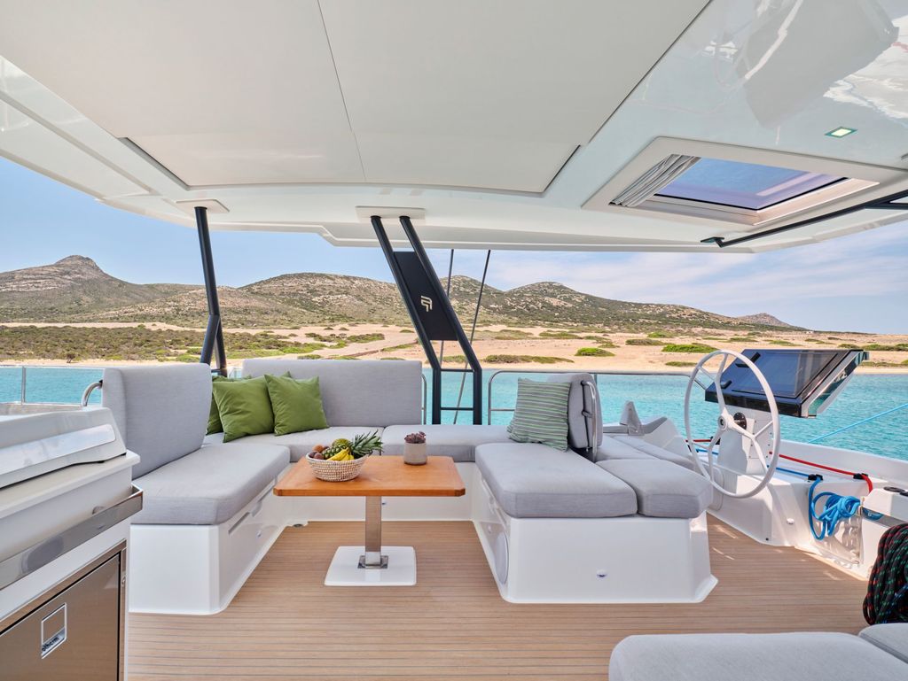 PIXIE - Boat Images