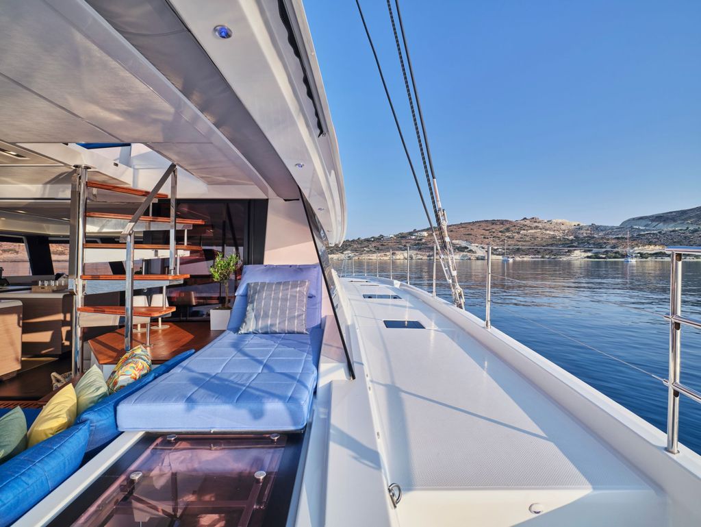 APHAEA - Boat Images