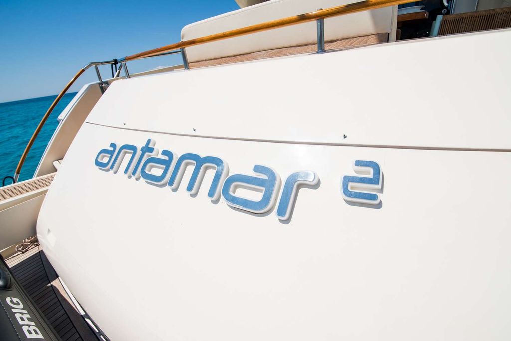 ANTAMAR II - Boat Images