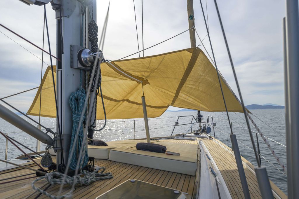 MYTHOS - Boat Images
