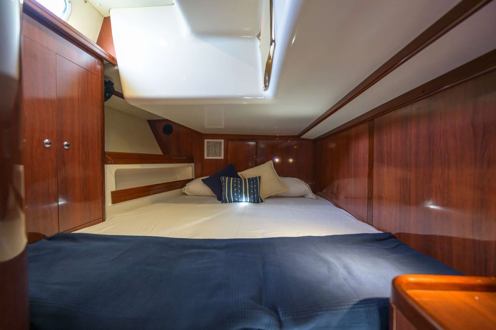 MYTHOS - Boat Images