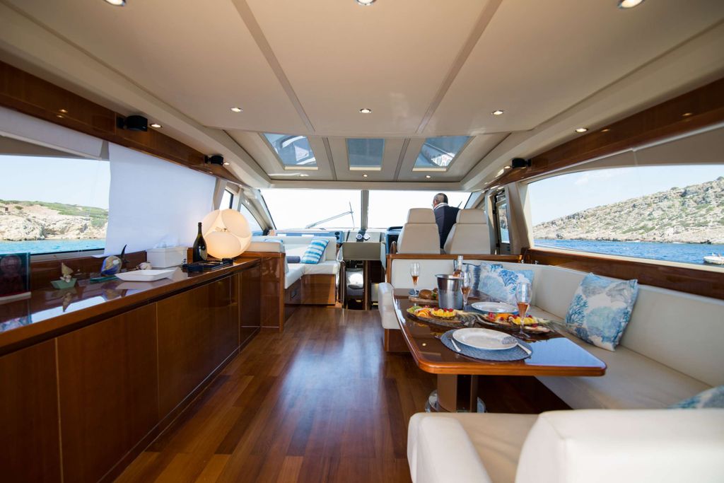 MOJO - Boat Images