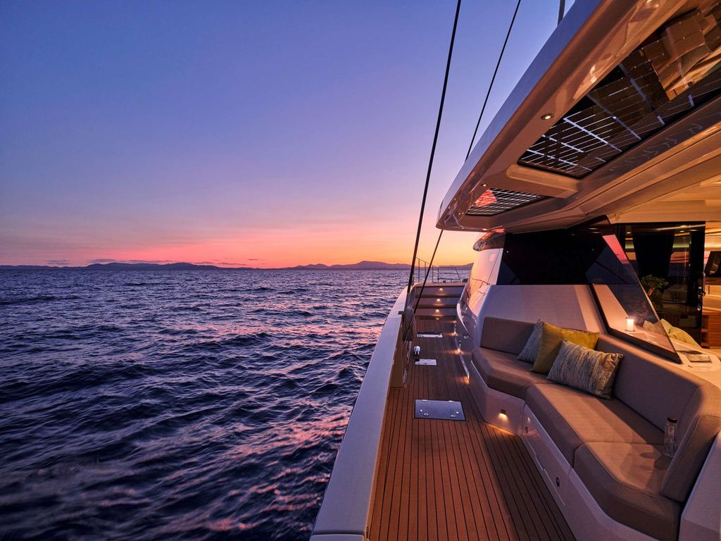 AD ASTRA 80 - Boat Images