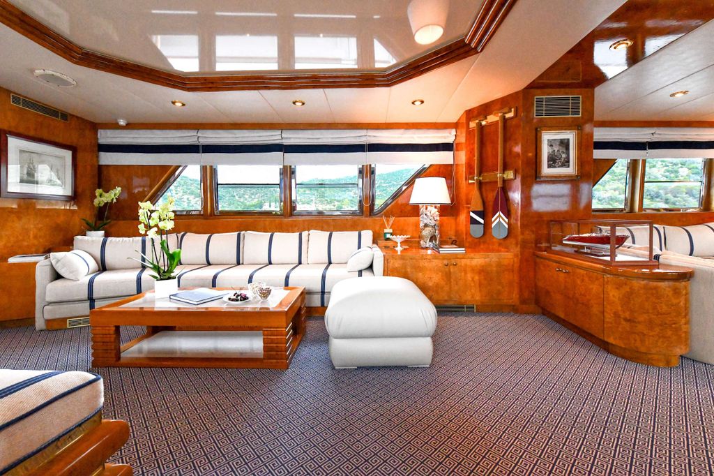 SOMETHING COOL - Boat Images