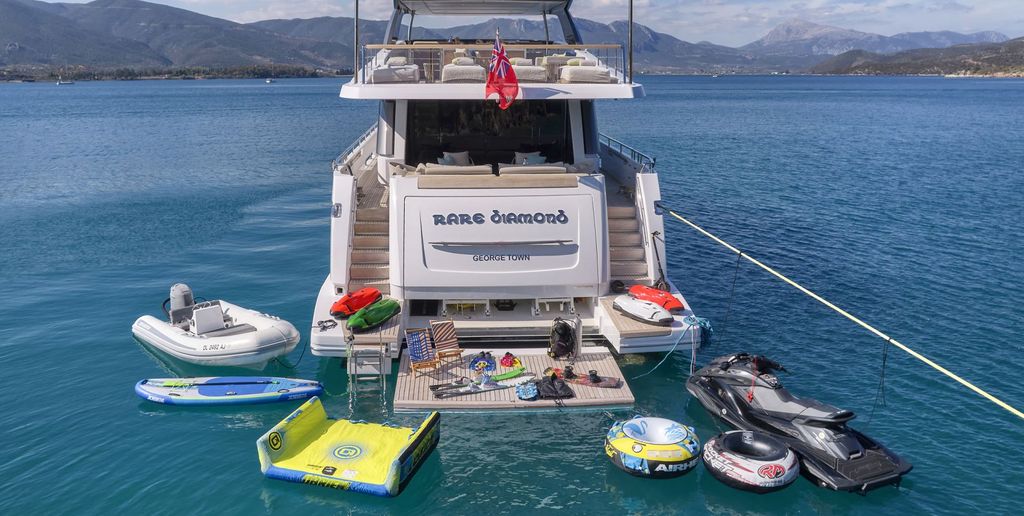 RARE DIAMOND - Boat Images
