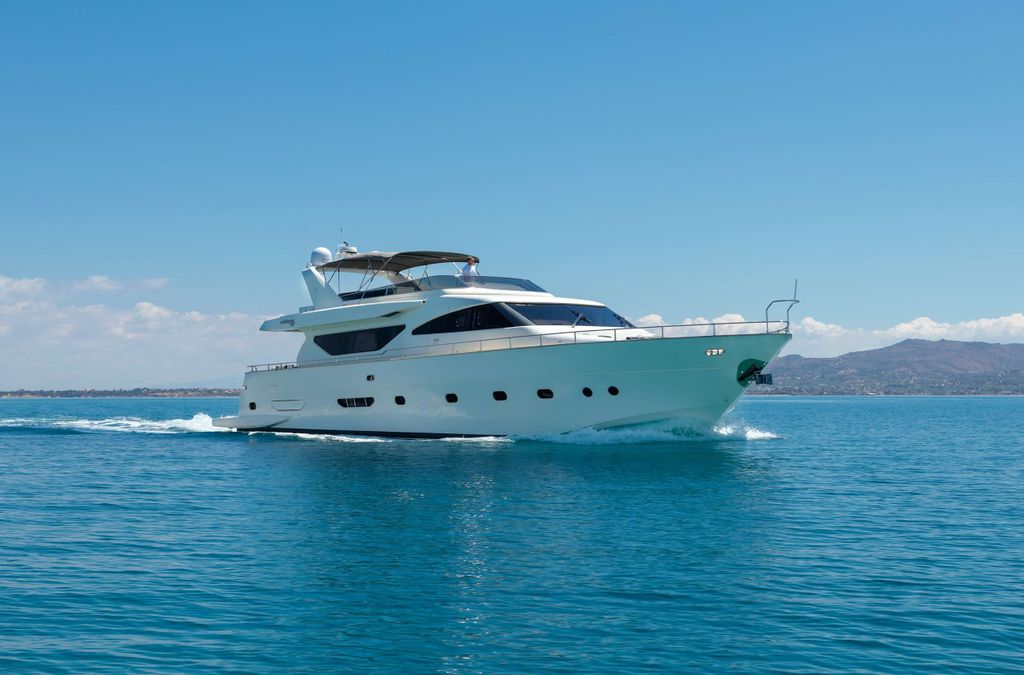 FREEDOM - Boat Images
