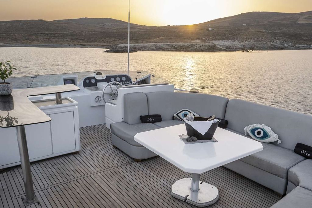 SHIVA - Boat Images