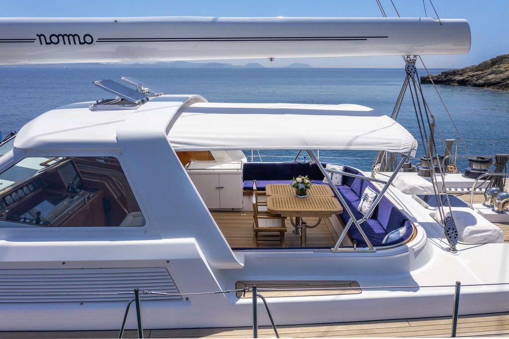 NOMMO - Boat Images