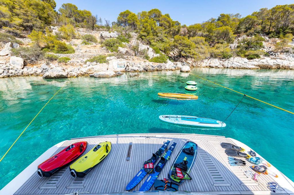 VISTA - Boat Images