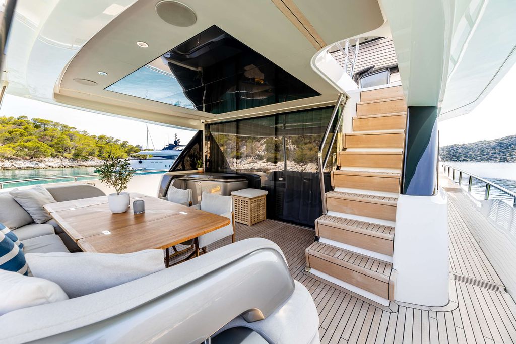 VISTA - Boat Images