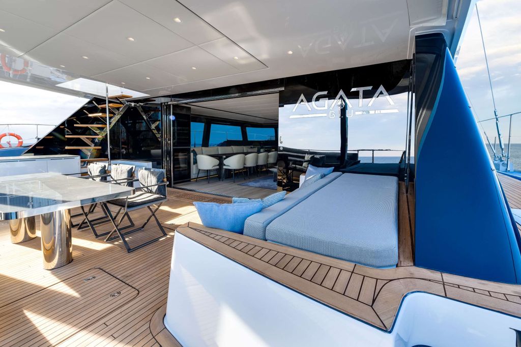 AGATA BLU - Boat Images