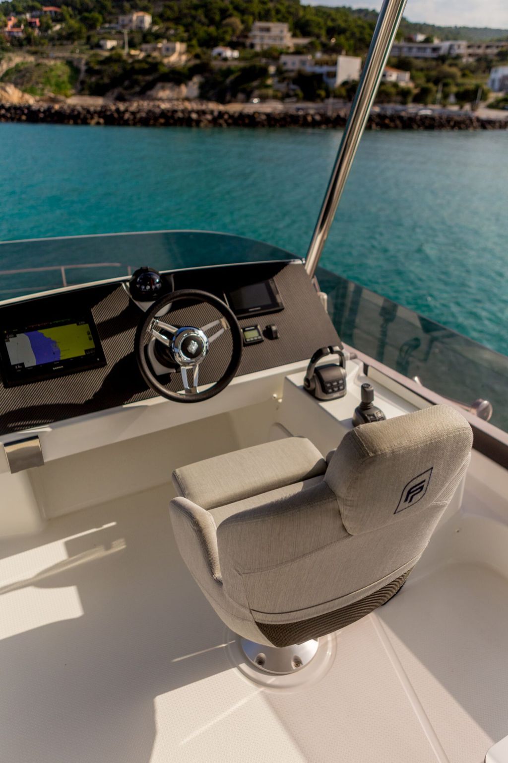 ENDLESS BEAUTY - Boat Images