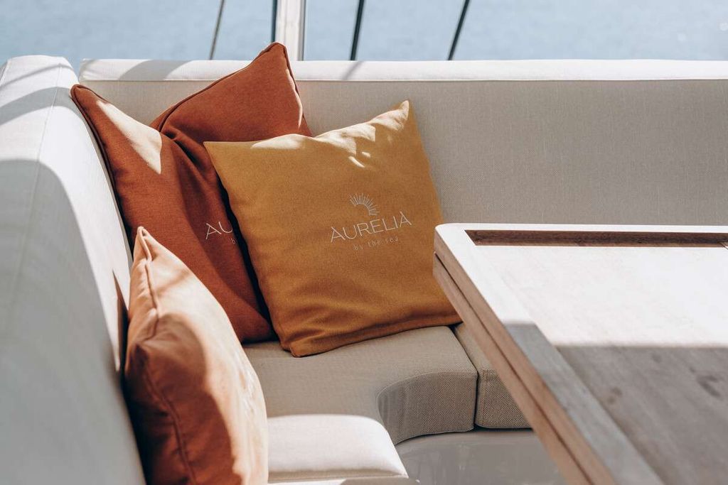 AURELIA - Boat Images