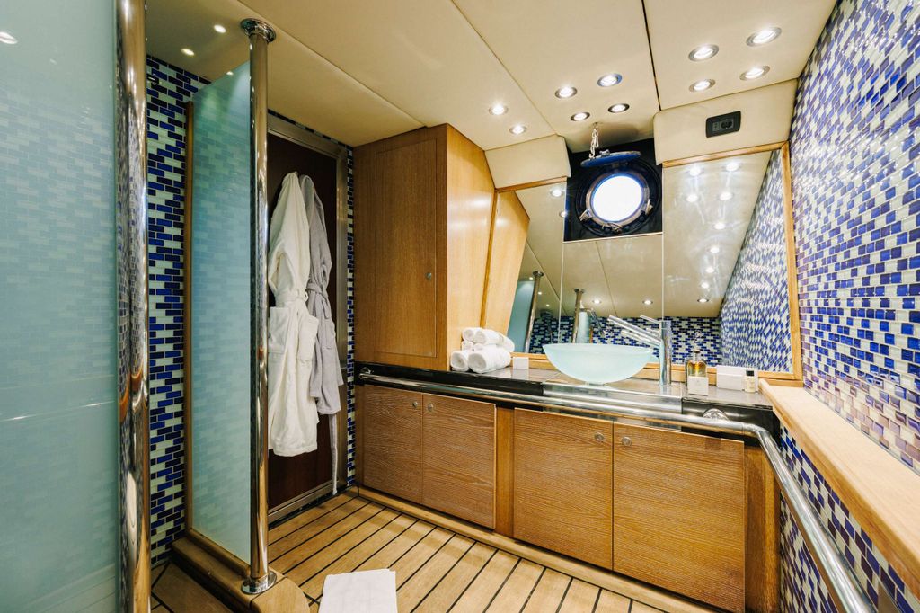 GEMAYA - Boat Images