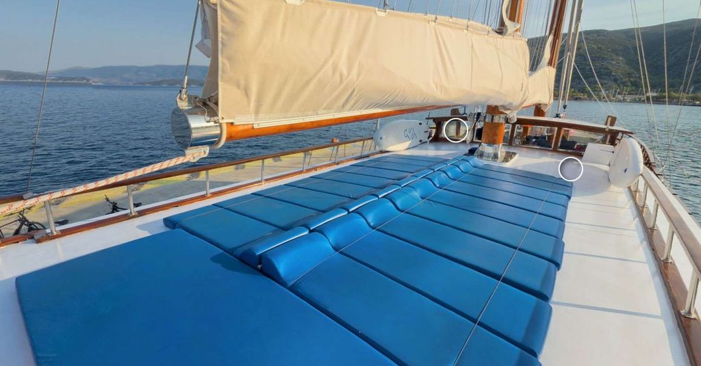 THALASSA - Boat Images
