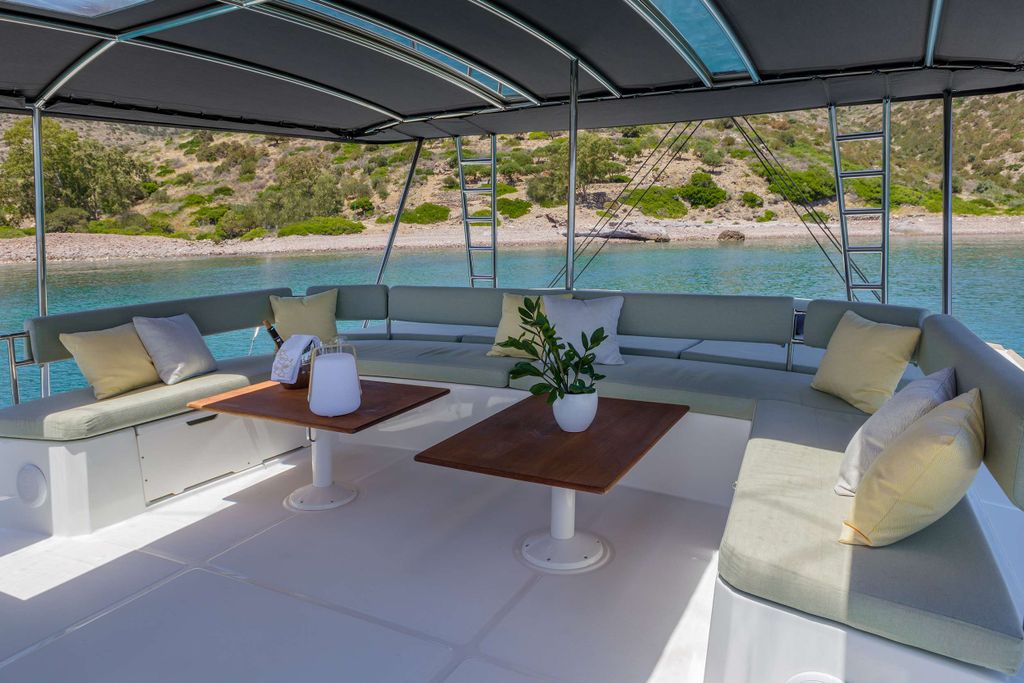LIBRA - Boat Images