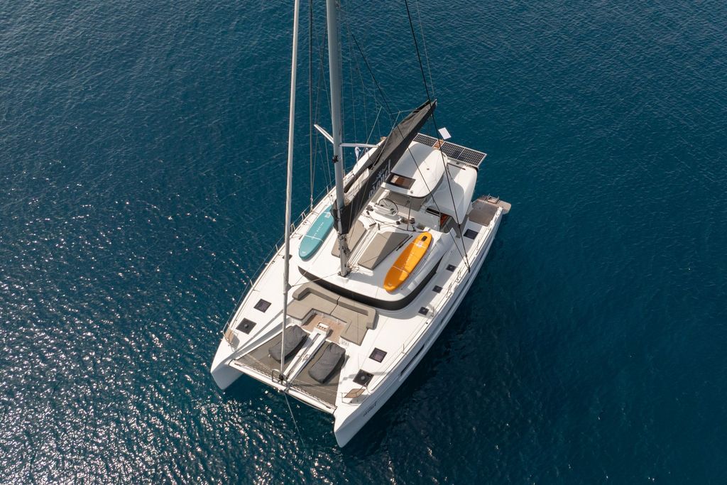 ARANEL - Boat Images