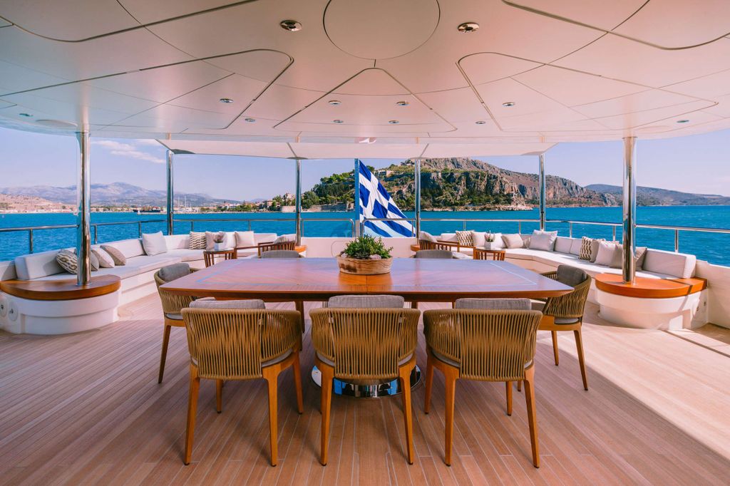 XANA - Boat Images