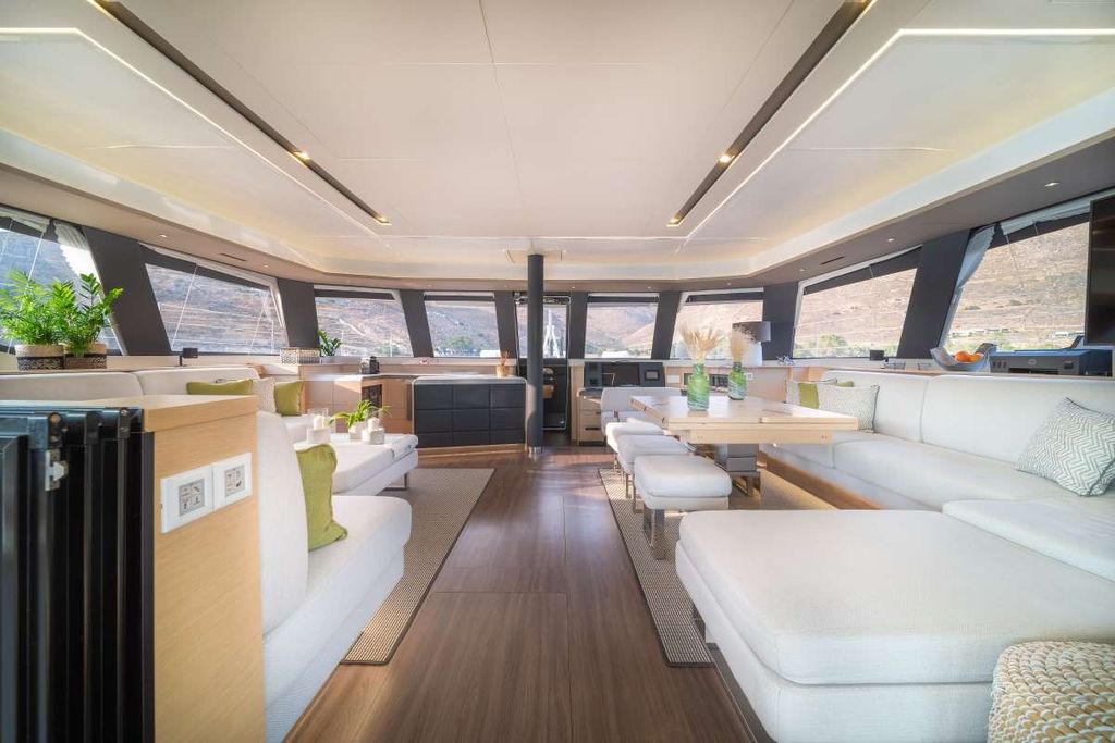 AETHER - Boat Images