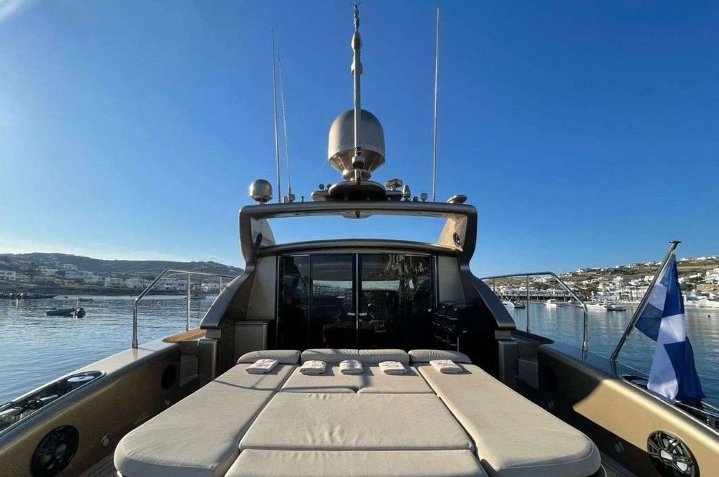 ZEUS - Boat Images