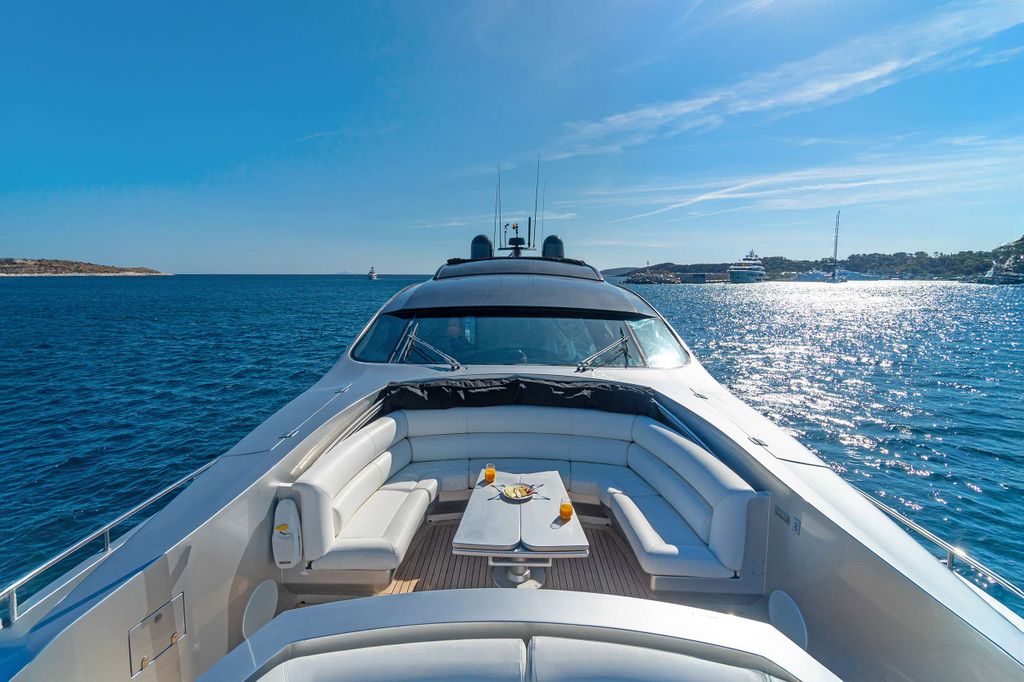ONE - Boat Images