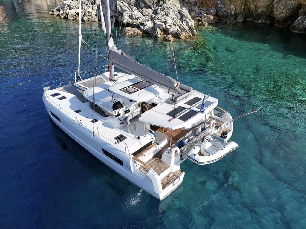 NEMI - Boat Images