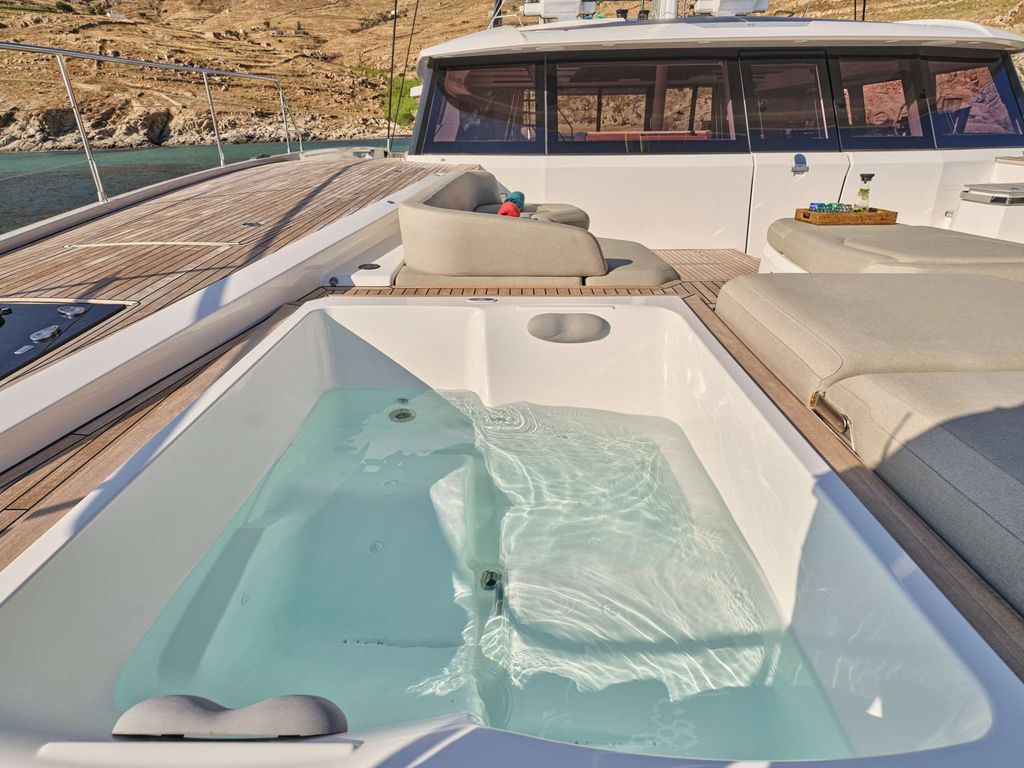 SOL MADININA - Boat Images