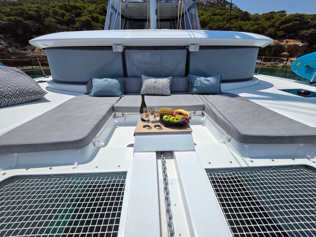ZALINA - Boat Images