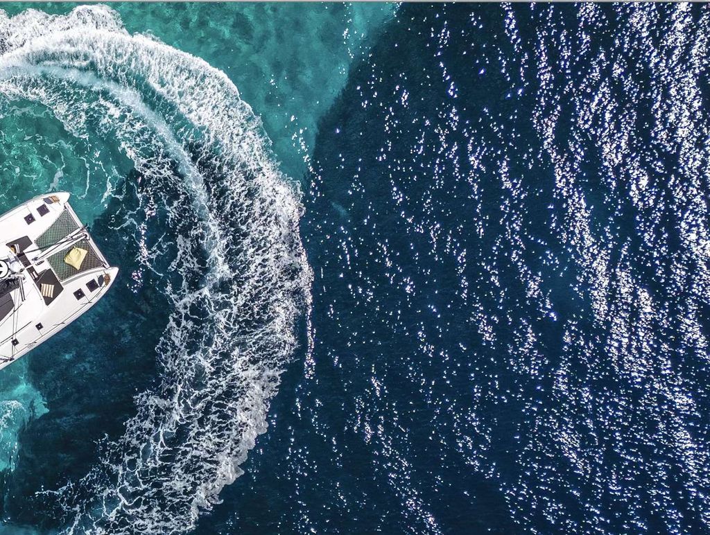 SOLANA - Boat Images