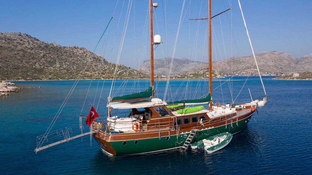 Lady Freya - Boat Images
