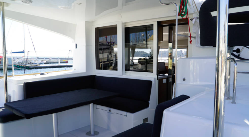 Aello – Lagoon 40 - Boat Images