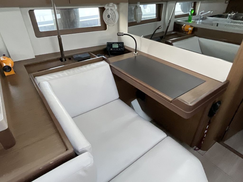 Retsina – Oceanis 51.1 - Boat Images