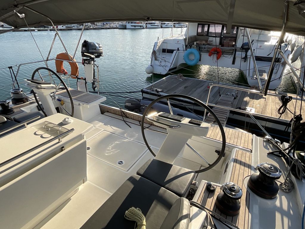 Retsina – Oceanis 51.1 - Boat Images