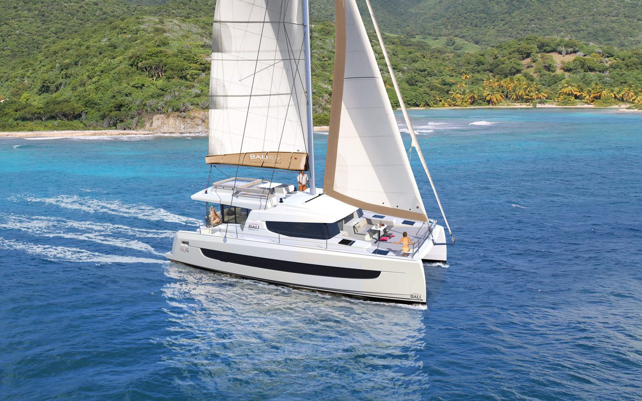 bali catamaran 4.4